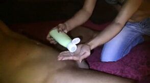 Amateur Anal mit viel Gleitgel